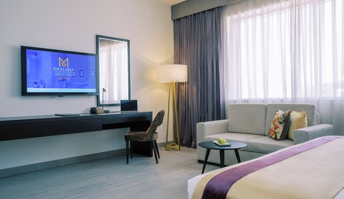Premium Room, 1 King Bed, Kitchenette