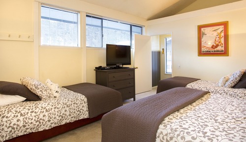 Condo, 2 Bedrooms