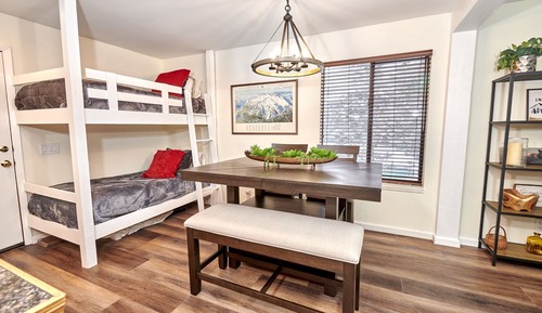 Condo, 1 Bedroom