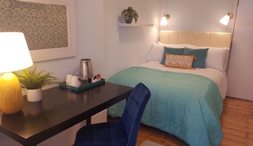 Standard Room (5)