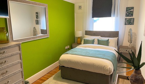 Standard Room (8)