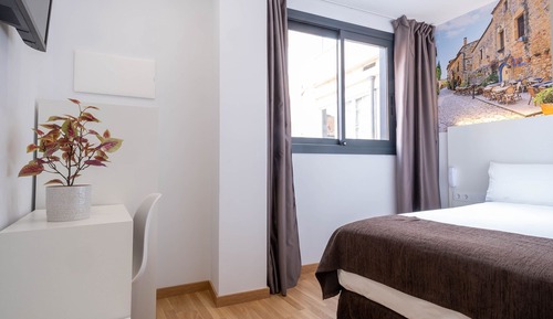 Deluxe Single Room