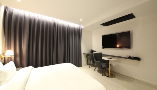 Standard Room (No Breakfast on Sat&Sun)