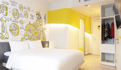 Room (YELLO)