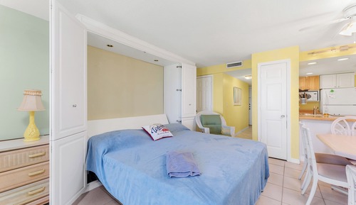 Condo, Ocean View (Four Winds I-9E - No Pets Allowed)