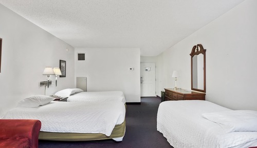 Room, Multiple Beds (SCFABV)