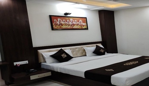 Super Deluxe Room