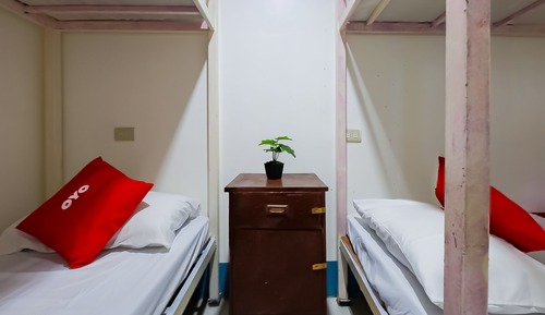 Shared Dormitory, Mixed Dorm