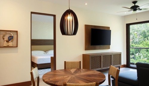 Suite, 1 Bedroom, Balcony, Mountain View (All-Inclusive)