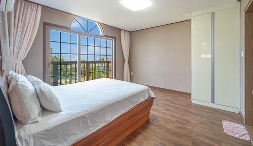 Basic Room, 2 Bedrooms (Familyluxury D2)