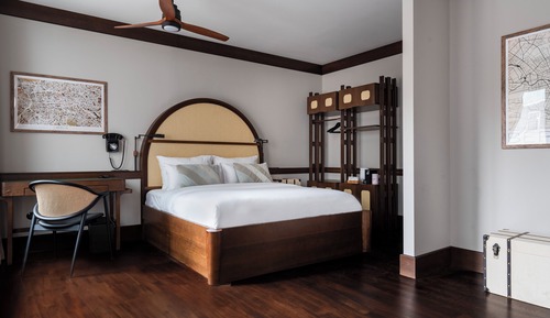 Large Room with Balcony
