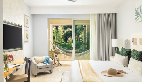 Deluxe 2 Queen Beds - All Inclusive