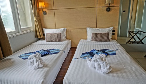 Standard Twin Room