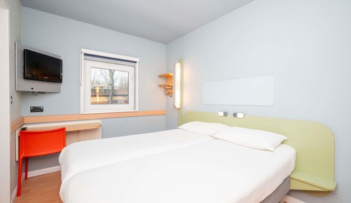 Room, 2 Twin Beds, Accessible