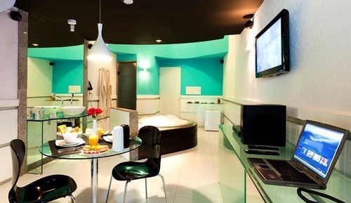 Luxury Suite