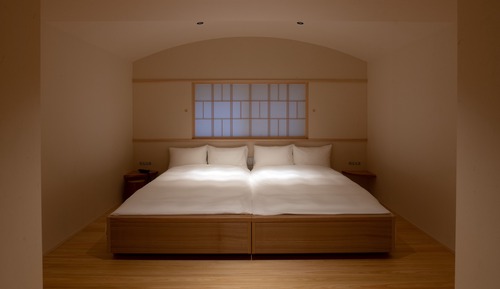 Sakura room Dinner and breakfast included (Special kaiseki) can't serve dinner after 7 P.M.