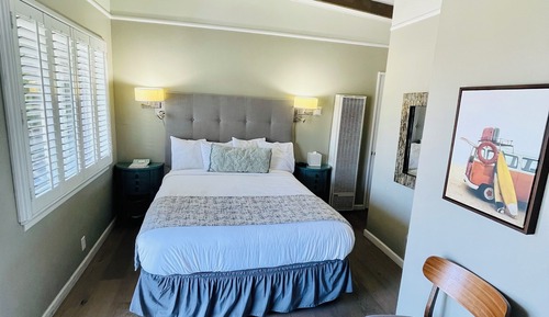 Family Room, 2 Bedrooms