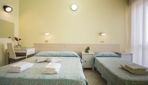Triple Room, Balcony