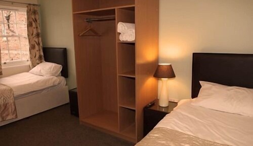 Twin Room, Ensuite ((1st Floor))