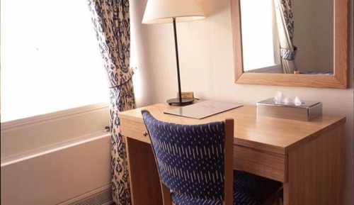 Classic Double Room, Ensuite