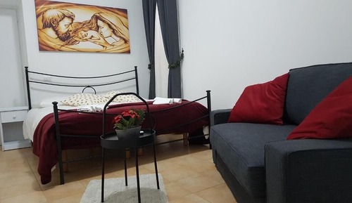 Family Room, Courtyard View