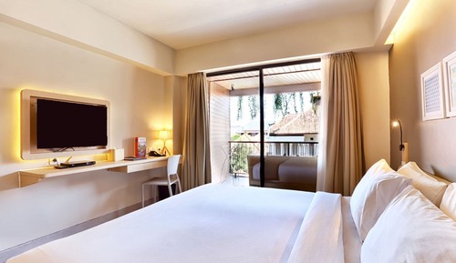 Deluxe Room, Balcony