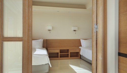 Family Room, Partial Sea View