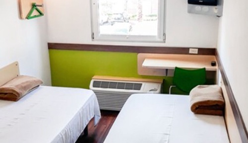 Standard Room, 2 Twin Beds