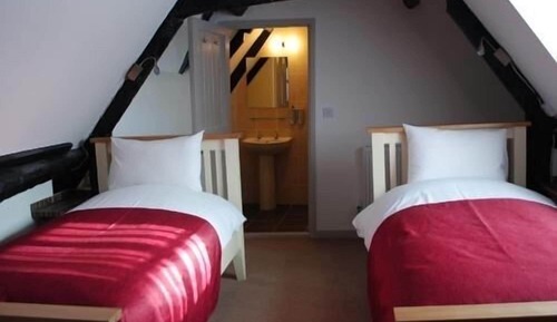 Superior Triple Room, Ensuite (Room 6)