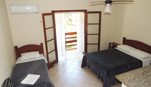 Standard Quadruple Room, 1 Bedroom, Private Bathroom, Garden View