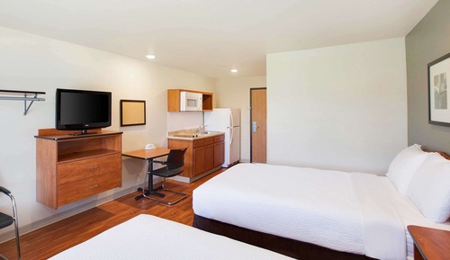 Standard Room, 2 Double Beds, Non Smoking