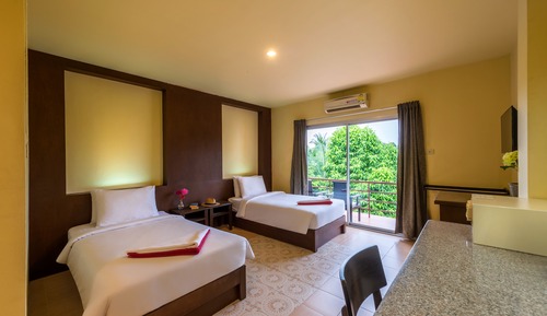 Superior Twin Room