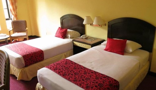 Standard Twin Room
