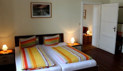 Family Room, 2 Bedrooms