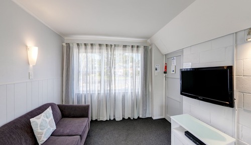 Superior 1 Bedroom