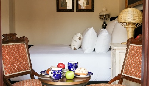 Deluxe Suite
