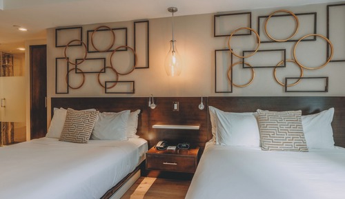 Premium Double Room (Queen)