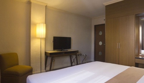 Executive King - Newly Renovated