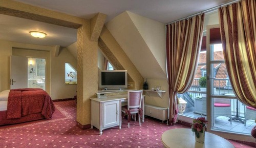 Suite, Terrace