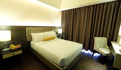 Deluxe Double or Twin Room