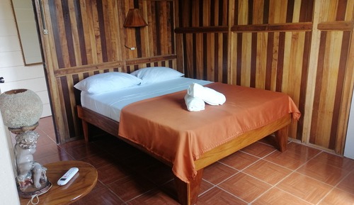 House, 4 Bedrooms