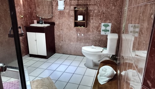 Family Apartment, 2 Bedrooms, Kitchen (1st Floor)
