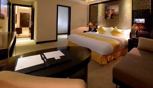 Royal Suite (With 1 Bathroom)