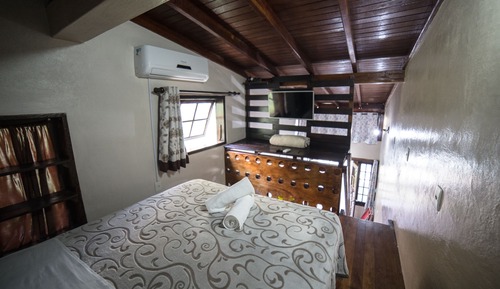 Basic Chalet, 1 Double Bed