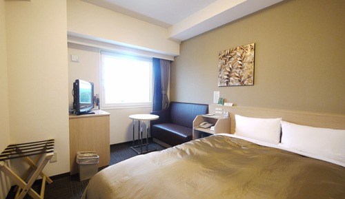 Semi Double Room, Smoking