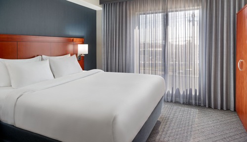 Junior Suite, 1 Bedroom, Non Smoking, Corner