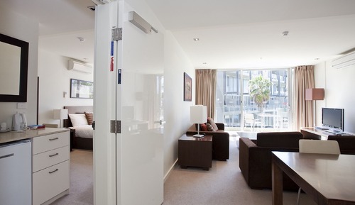 Deluxe Two Bedroom Apartment