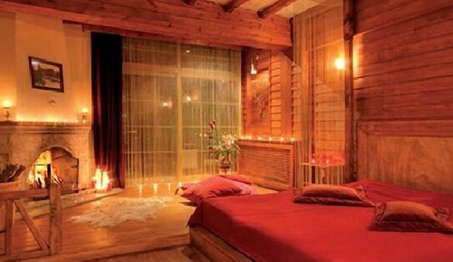 Honeymoon Room