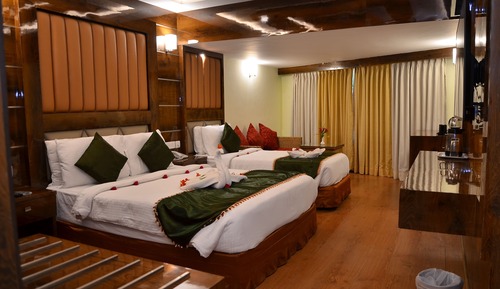 Executive Triple Room