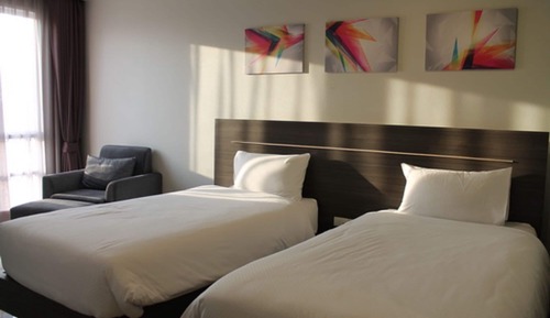 Deluxe Twin Room